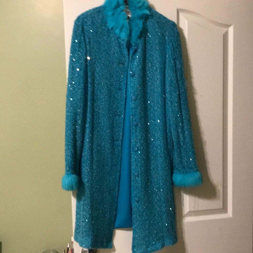 Long sequins lined coat